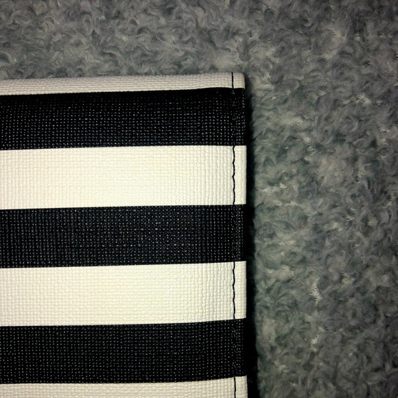 Kut From The Kloth black & white wallet - Picture 9 of 14